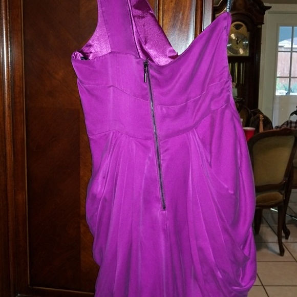Dress - Picture 7 of 7